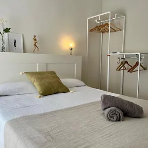 Gran Familiar, Amigos O Trabajo Apartment